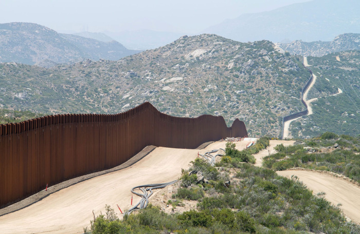 Las fronteras irregulares de la IA y su impacto en el trabajo