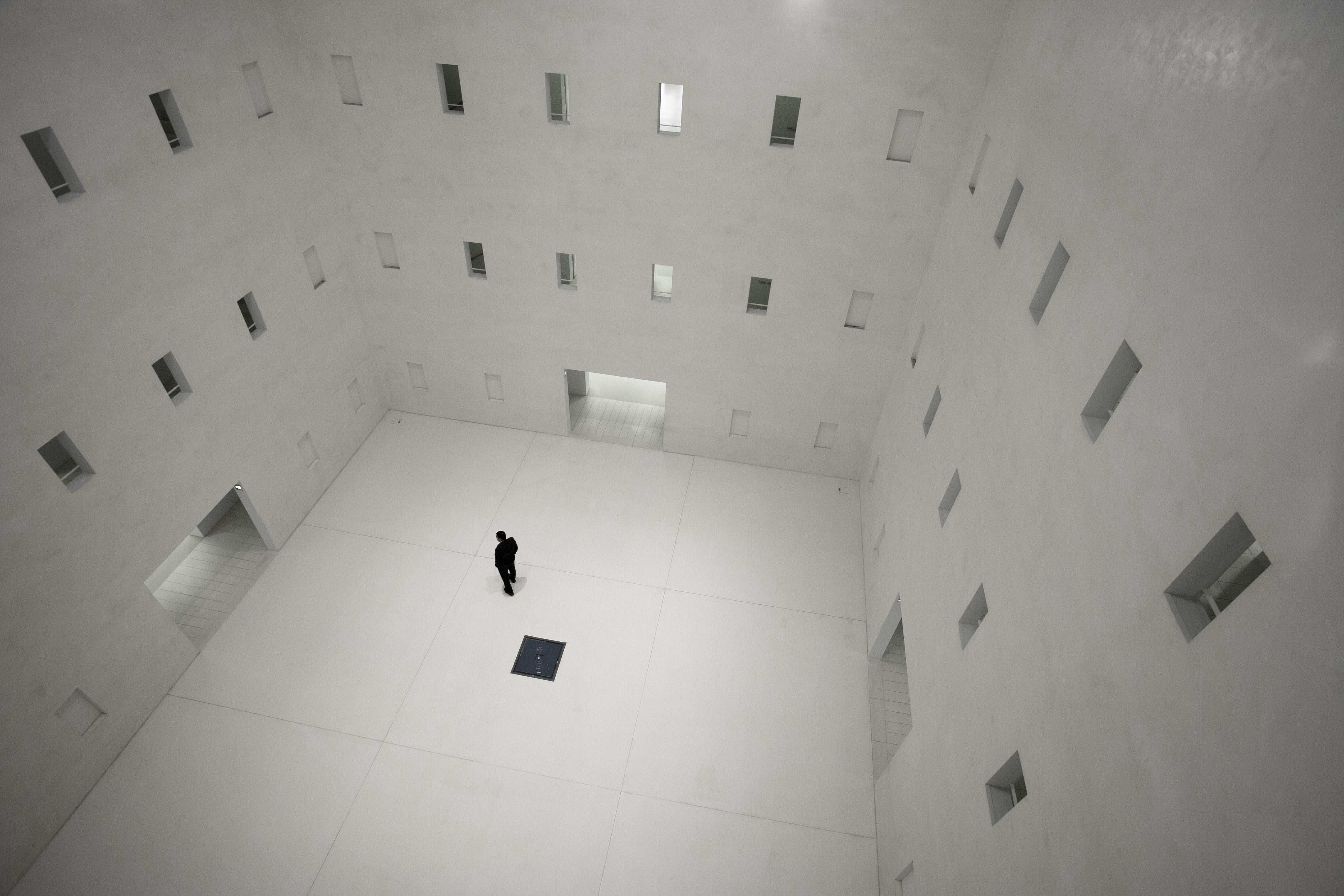 Cómo mitigar los sesgos cognitivos en las decisiones de las organizaciones